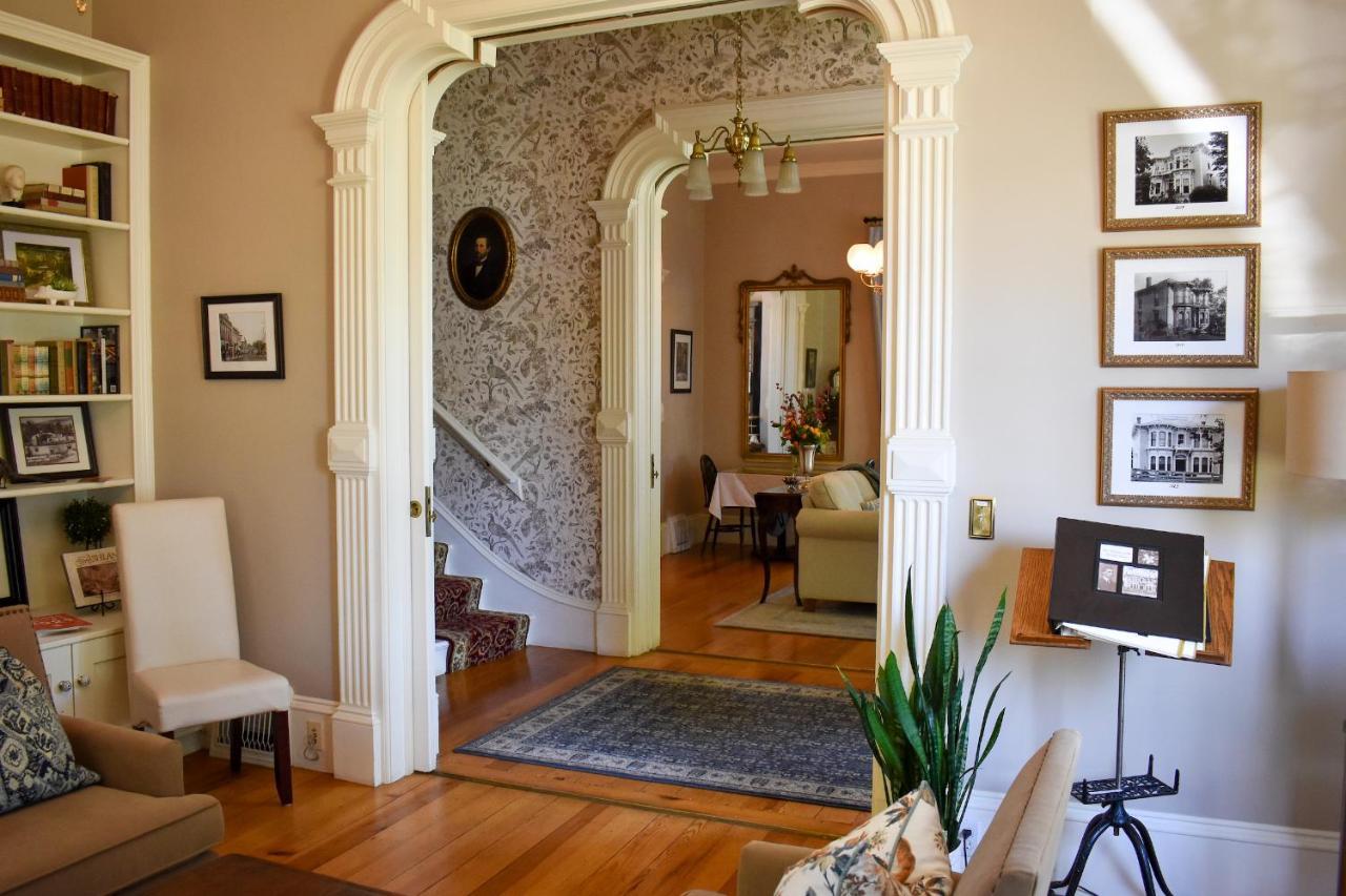 Mccall House Boutique Hotel Ешленд Екстер'єр фото